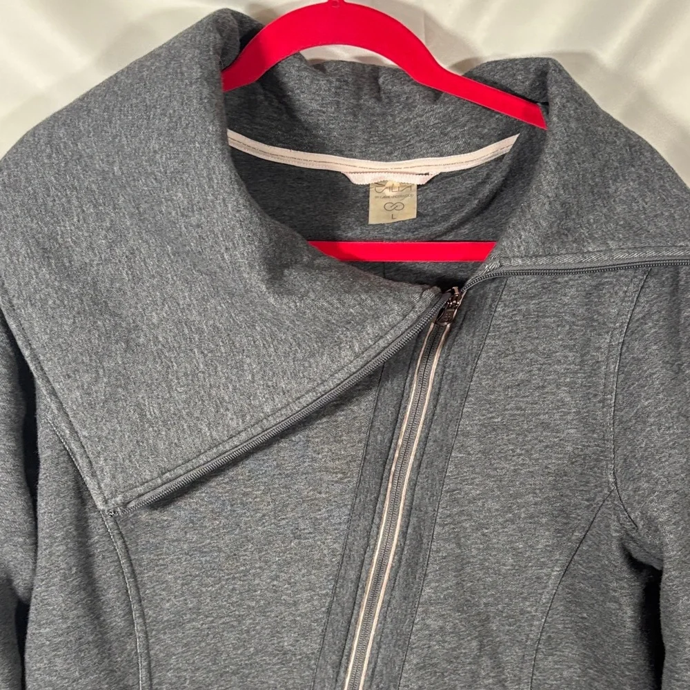 Calia Women's Gray Asymmetrical Sweater SZ L - Picture 3 of 5